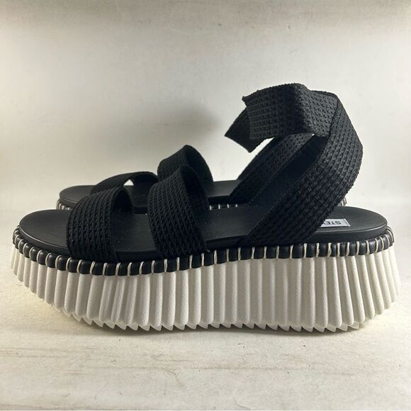 NEW Steve Madden Shelle Women’s Strappy Flatform Sandals Black Size 8.5 M - Picture 3 of 8